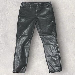 Jen7 7 For All Mankind Coated Black Ankle Skinny Jeans style Size 14 NWOT